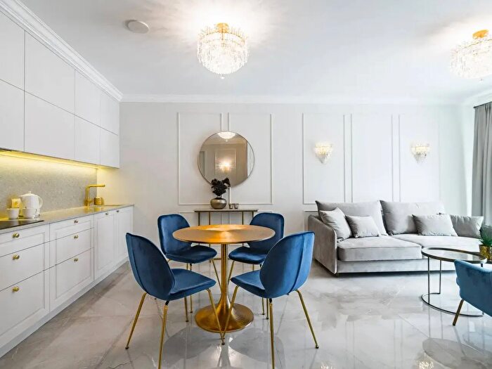 Appartamento trilocale in vendita in Via Cremona, Brescia