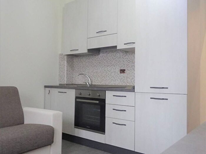 Appartamento monolocale in affitto in Via Milazzo, Borgo Basso, Pavia