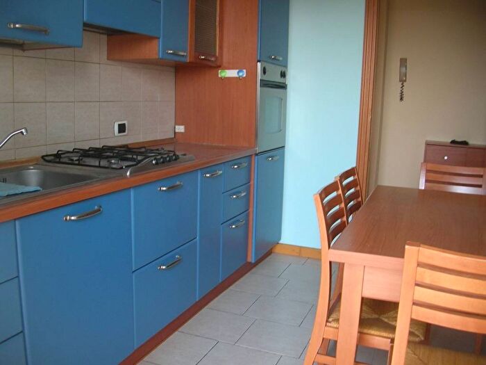 Appartamento monolocale in affitto in Piazza Pompeo Castelli, Bovisa, Milano