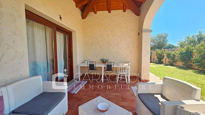 Casa con 5 locali in affitto in Olbia