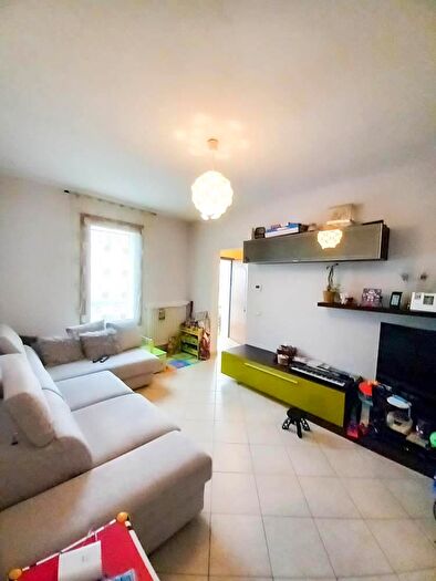 Casa con 8 locali in vendita in Fusignano