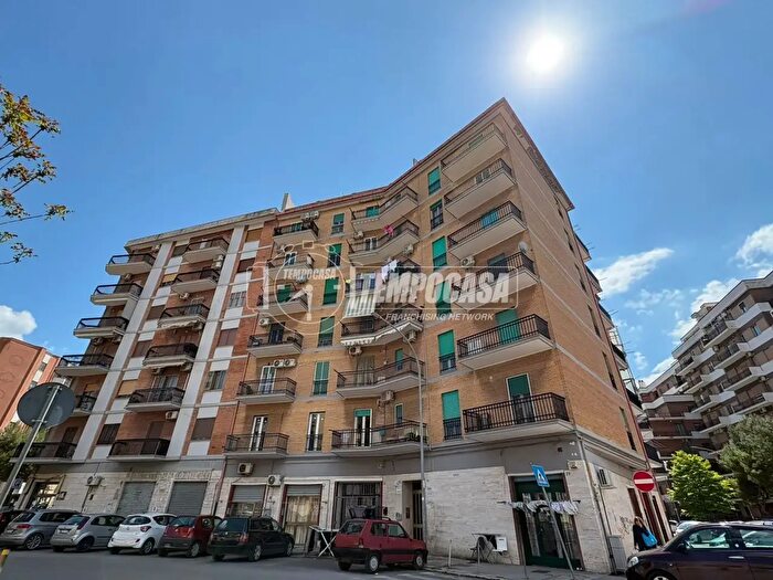 Appartamento trilocale in vendita in Via Concetto Marchesi, Foggia