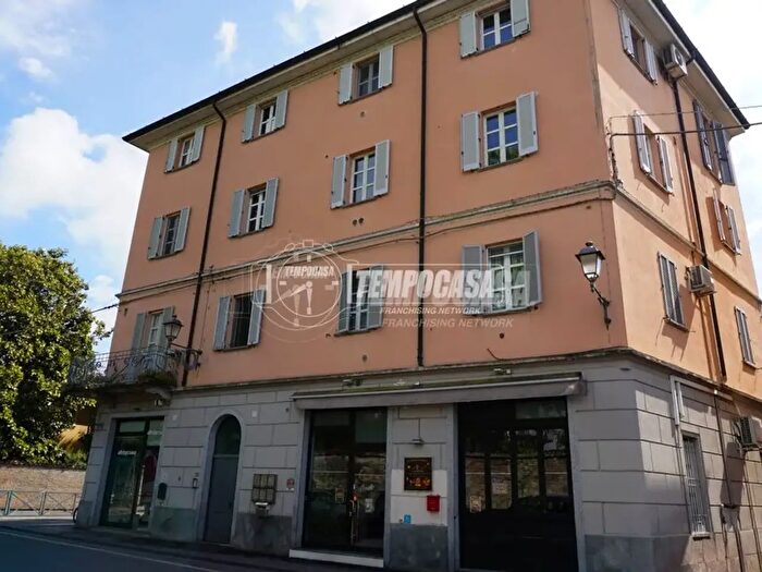 Appartamento trilocale in vendita in Via Santa Chiara, Crema