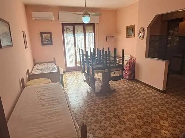 Appartamento con 6 locali in vendita in Cenadi