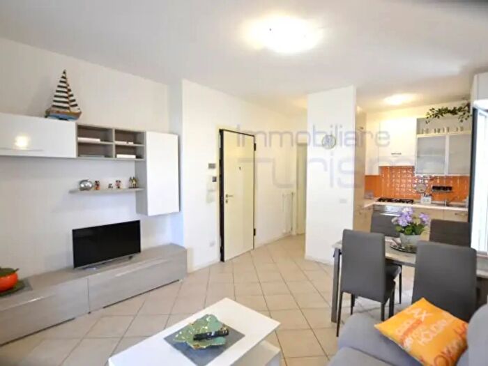 Appartamento trilocale in affitto in Viale Giovanni Boccaccio, Riccione