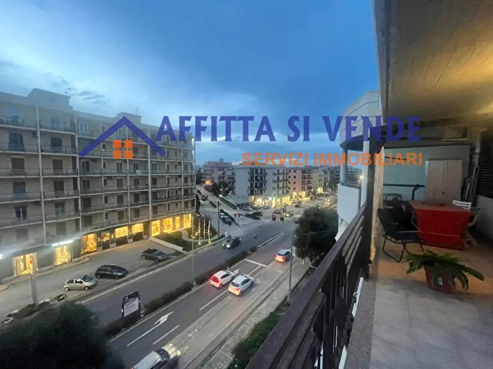 Appartamento trilocale in affitto in Viale Scala Greca, Siracusa