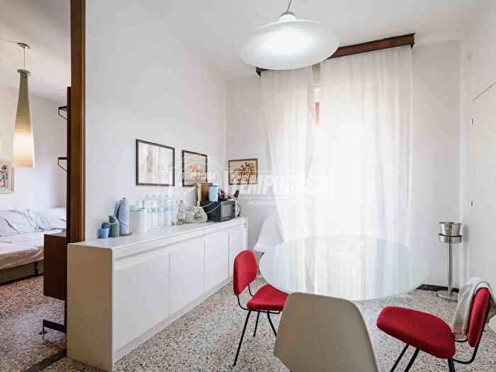 Appartamento trilocale in vendita in Modena