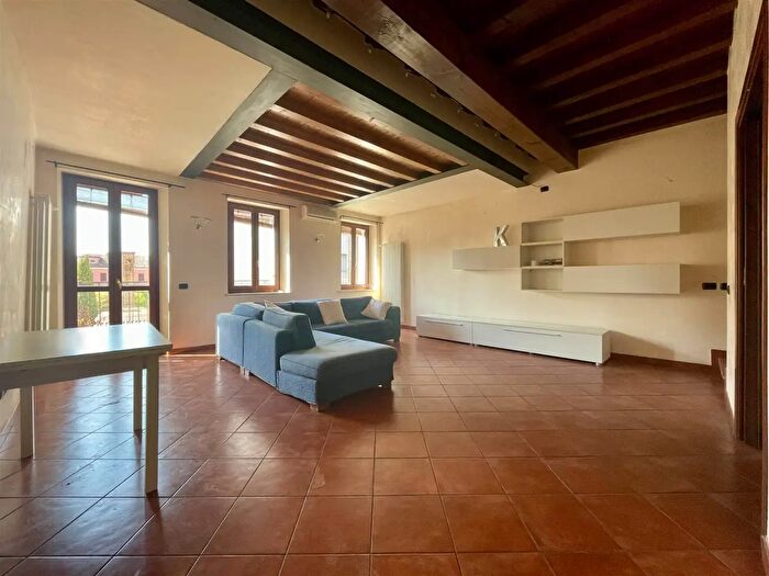 Appartamento bilocale in vendita in Mantova