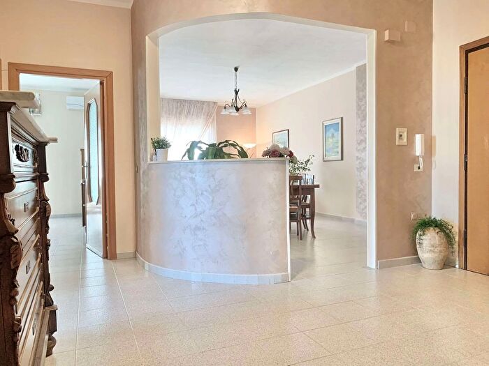 Appartamento con 7 locali in vendita in Guglionesi