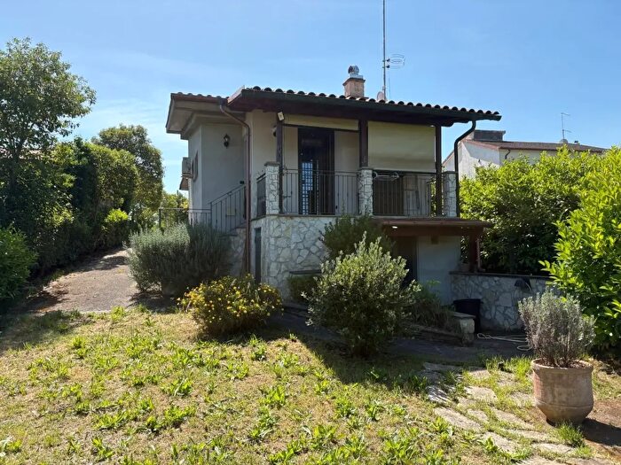 Casa trilocale in vendita in Fiano Romano