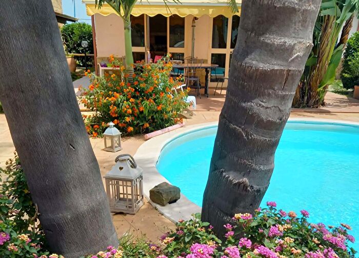 Casa con 7 locali in affitto in Via Roma, Capo DOrlando