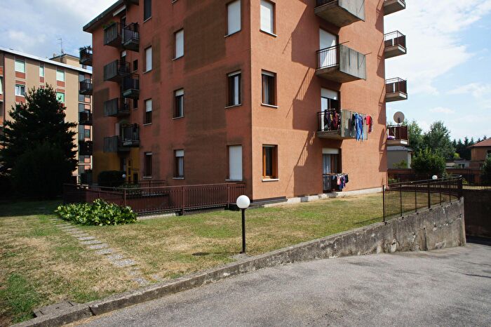 Appartamento monolocale in vendita in Via Valgella, Varese