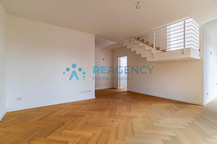 Appartamento quadrilocale in vendita in Via XXVII Aprile N, Pistoia