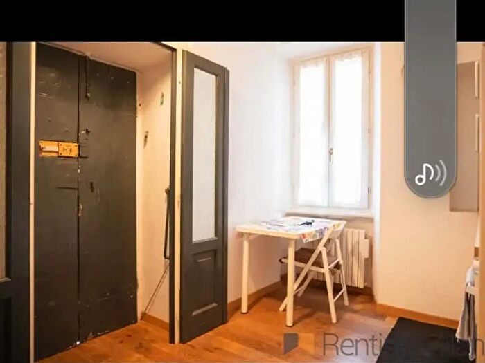 Appartamento monolocale in affitto in Ripa di Porta Ticinese, Milano