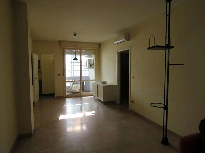 Appartamento quadrilocale in vendita in Modena