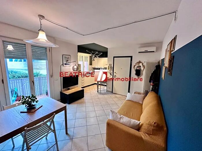 Appartamento trilocale in vendita in Via Paganini, Lucca