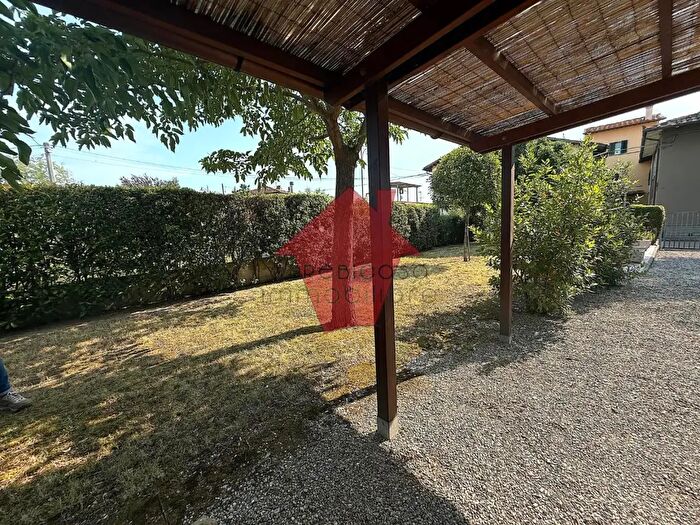 Casa con 5 locali in vendita in di Pianezzoli, Empoli