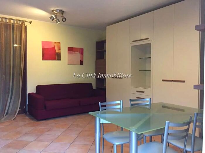 Appartamento monolocale in affitto in Via Mameli, Novara