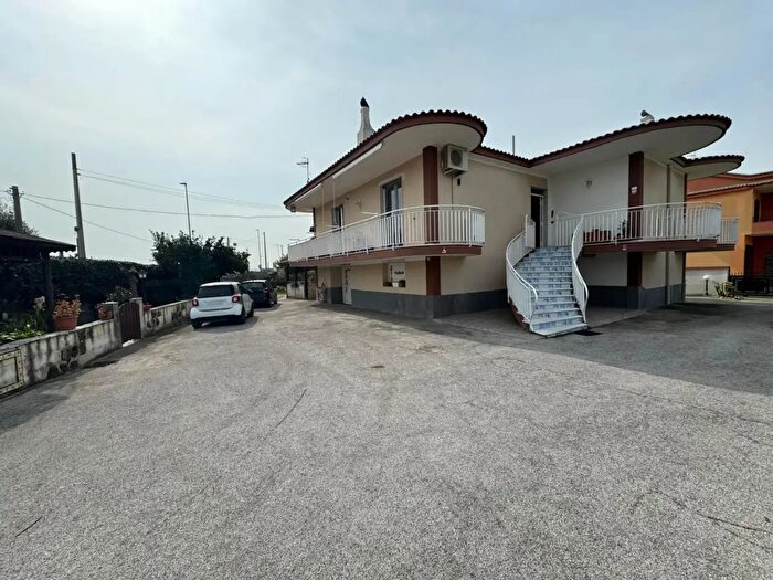 Casa trilocale in vendita in Via Cesapepere, Quarto
