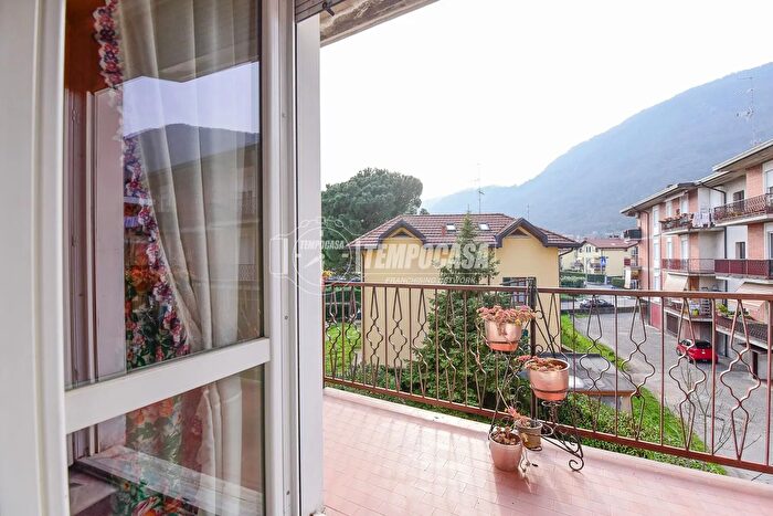 Appartamento bilocale in vendita in Via Giuseppe Mazzini, Ponte Lambro