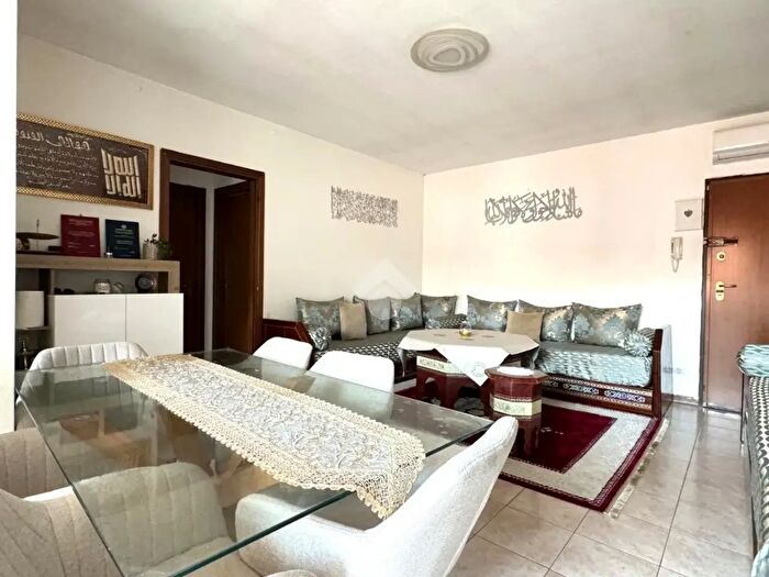Appartamento trilocale in vendita in Via Ovidio, Reggio Emilia