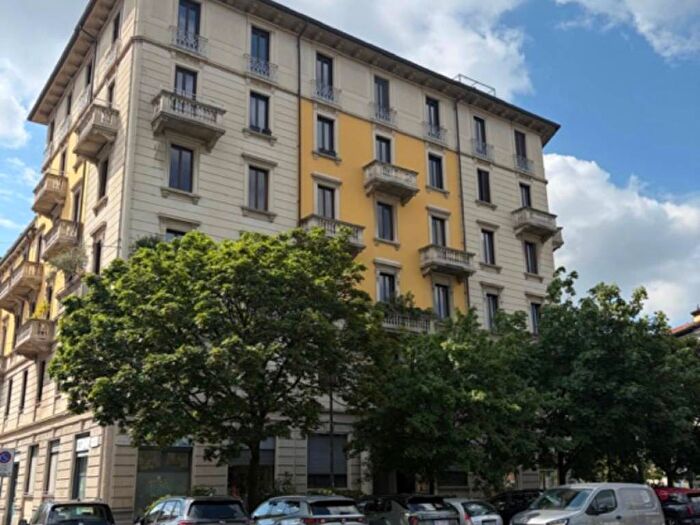 Appartamento bilocale in affitto in Piazza Sicilia, Washington, Milano
