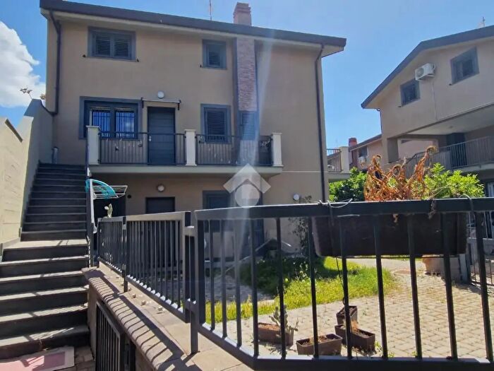 Appartamento quadrilocale in affitto in Via Duca degli Abruzzi, San Giovanni La Punta