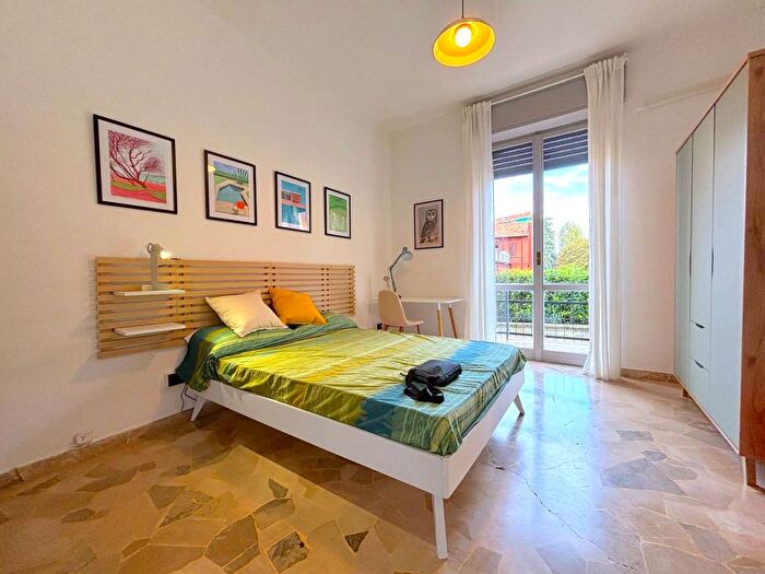 Appartamento trilocale in affitto in Via Palmanova, Crescenzago, Milano
