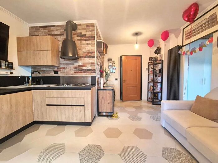 Appartamento bilocale in vendita in Via Carlo Ludovico Bragaglia, Roma