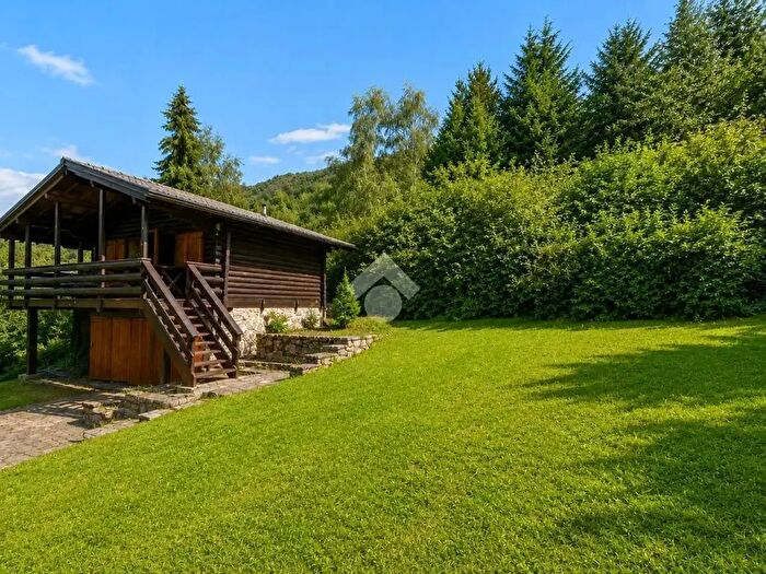 Casa con 5 locali in vendita in Via Val da Sacco, San Zeno Di Montagna