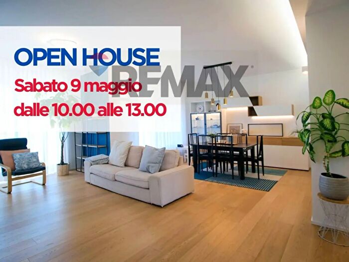 Appartamento con 5 locali in vendita in Via Wa Mozart, Monza