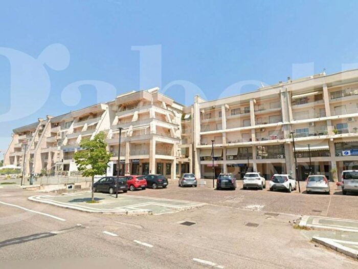 Appartamento con 6 locali in affitto in Via Rossini snc, Quattromiglia, Rende