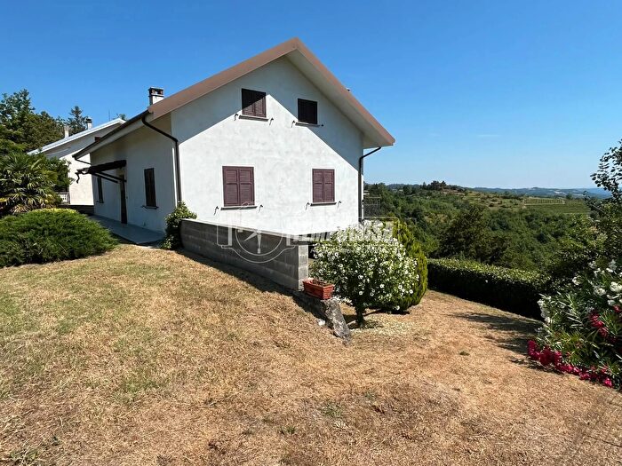 Casa con 6 locali in vendita in Borgo Sartori a, Cassinelle
