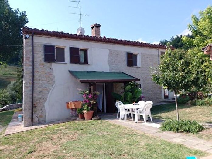 Casa con 5 locali in vendita in Maiolati Spontini