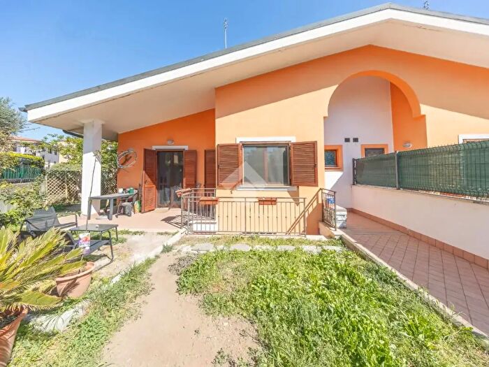 Casa quadrilocale in vendita in Via del Fosso dellOsa, Roma