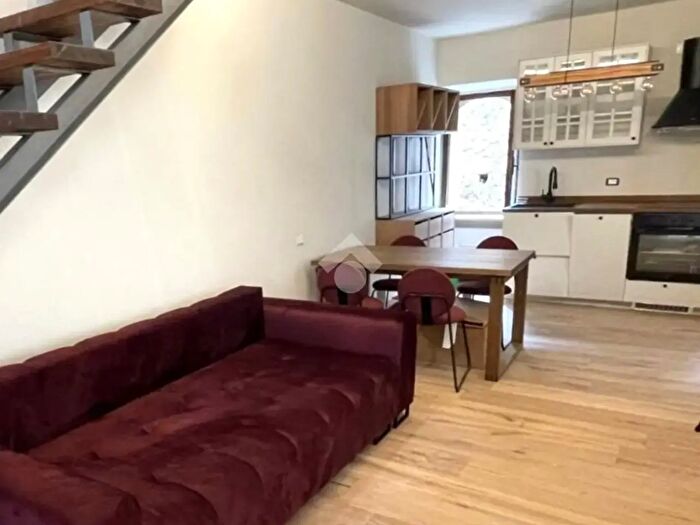 Appartamento bilocale in affitto in Via Castello, Padenghe Sul Garda