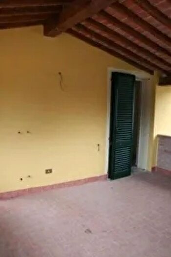 Appartamento bilocale in affitto in Massarosa