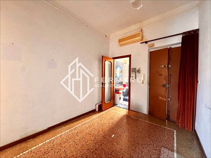 Appartamento trilocale in vendita in Via Giovanni Servettaz, Oltreletimbro Santa Rita, Savona