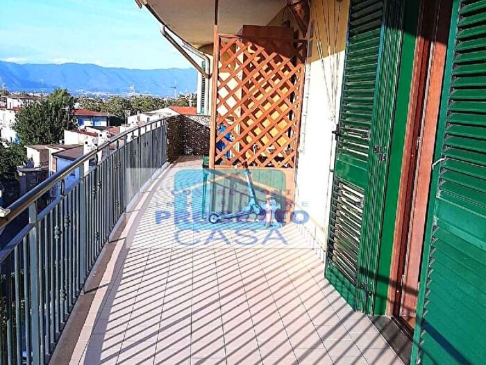 Appartamento quadrilocale in affitto in via santa croce, Somma Vesuviana