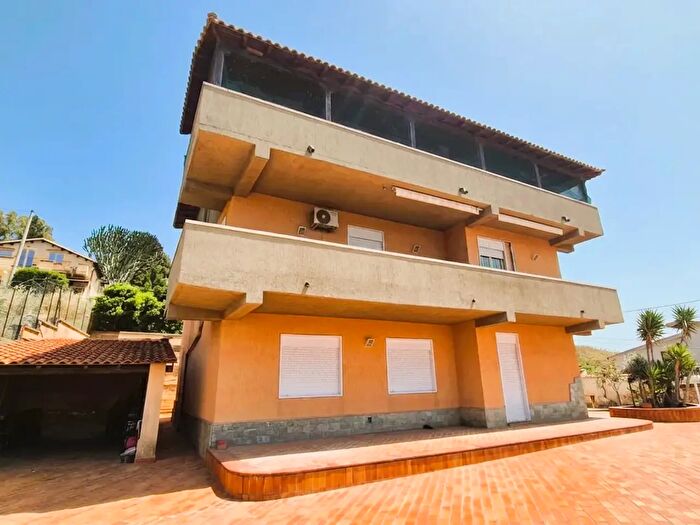 Casa con 5 locali in vendita in Via San Benedetto da Norcia, Agrigento