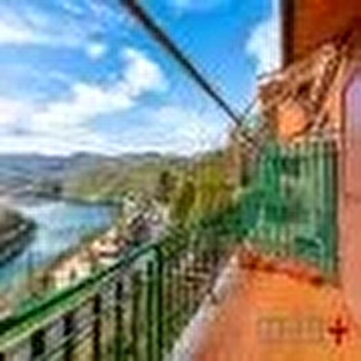 Casa in vendita in Rocca Sinibalda