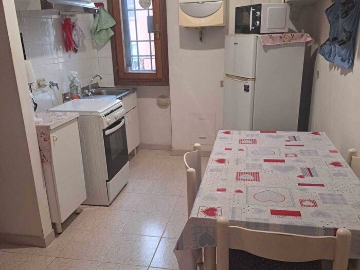 Appartamento trilocale in affitto in Via Mauro Sarti, Murri, Bologna