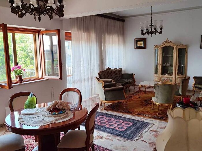 Appartamento con 5 locali in affitto in Via Eremo Al Santuario, Tremulini Eremo, Reggio Calabria