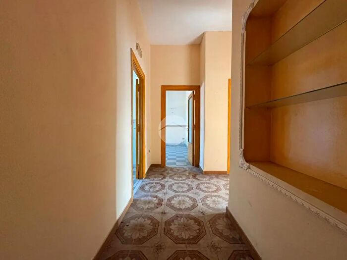 Appartamento trilocale in vendita in Via Colonne, Giugliano In Campania