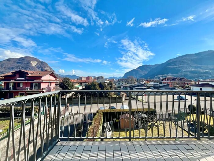 Appartamento trilocale in vendita in Gravellona Toce