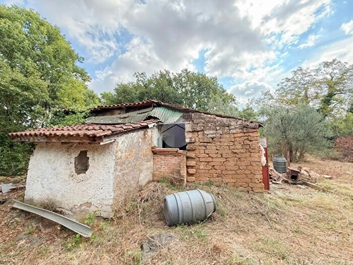 Casa trilocale in vendita in Località Vigne Nuove, Nepi