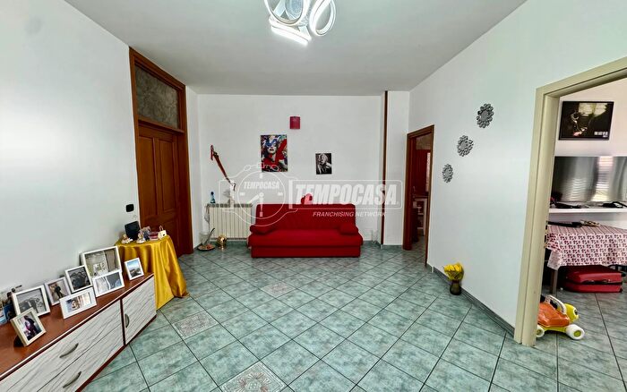 Appartamento quadrilocale in vendita in Via Vitruvio, Trentola Ducenta