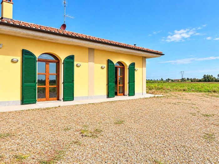 Casa con 5 locali in vendita in Via di Mezzo Ponente, Calderara di Reno