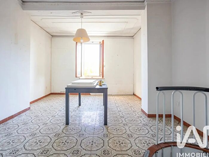 Casa con 6 locali in vendita in Via Trento, Osimo