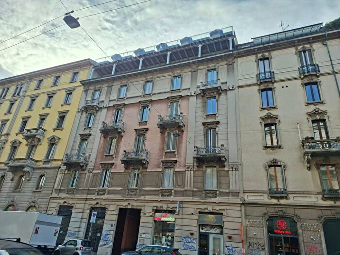 Appartamento bilocale in affitto in Via Plinio, Morgagni, Milano